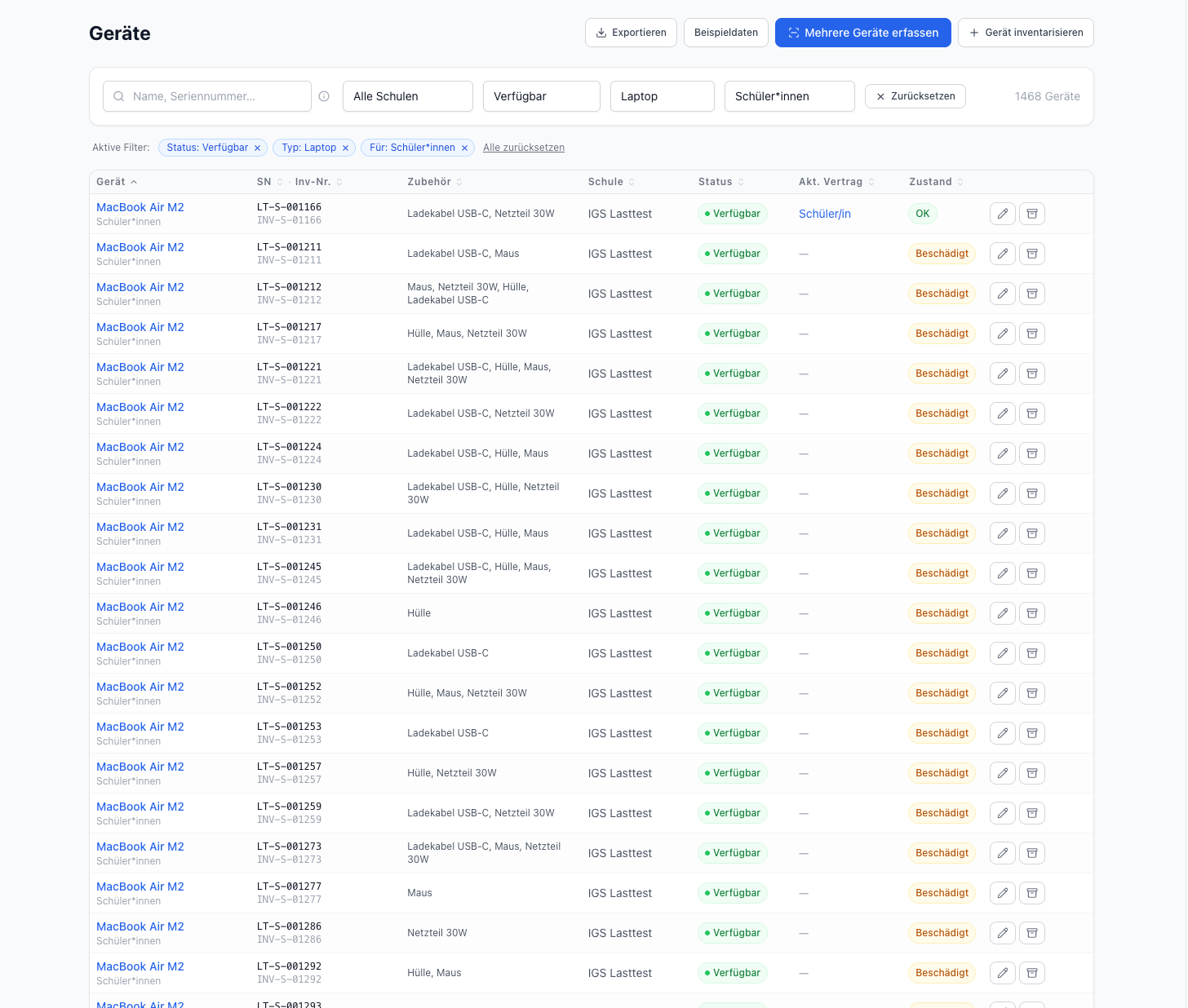 Geräte-Liste mit Inventarnummern, Status, Zielgruppen-Filter und Batch-Erfassung